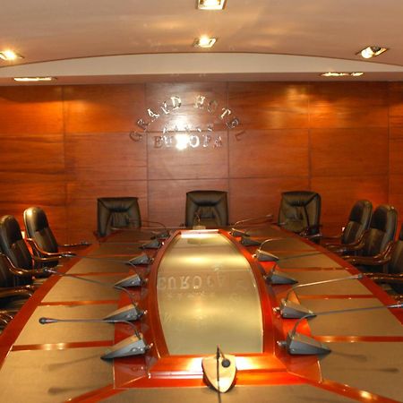 שקודר Grand Hotel Europa מראה חיצוני תמונה