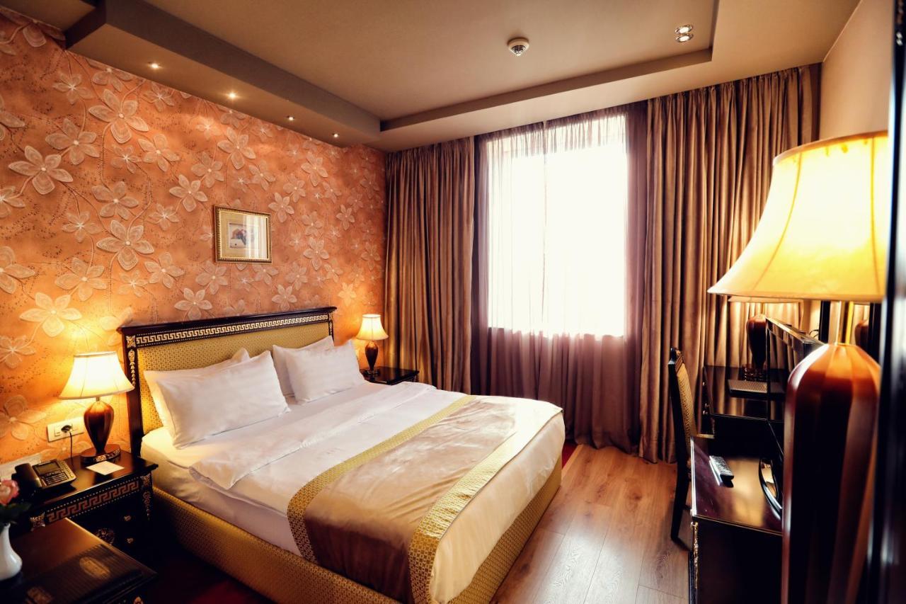 שקודר Grand Hotel Europa מראה חיצוני תמונה