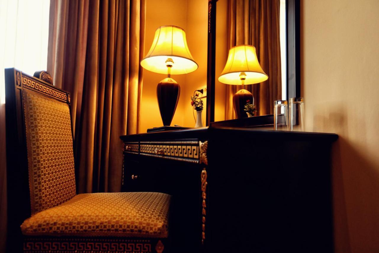 שקודר Grand Hotel Europa מראה חיצוני תמונה